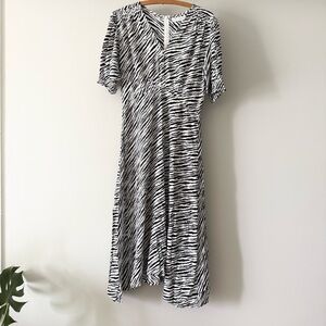 Faithfull the Brand | Marie‎ Louise Midi Dress in Blance Animal Print Size M